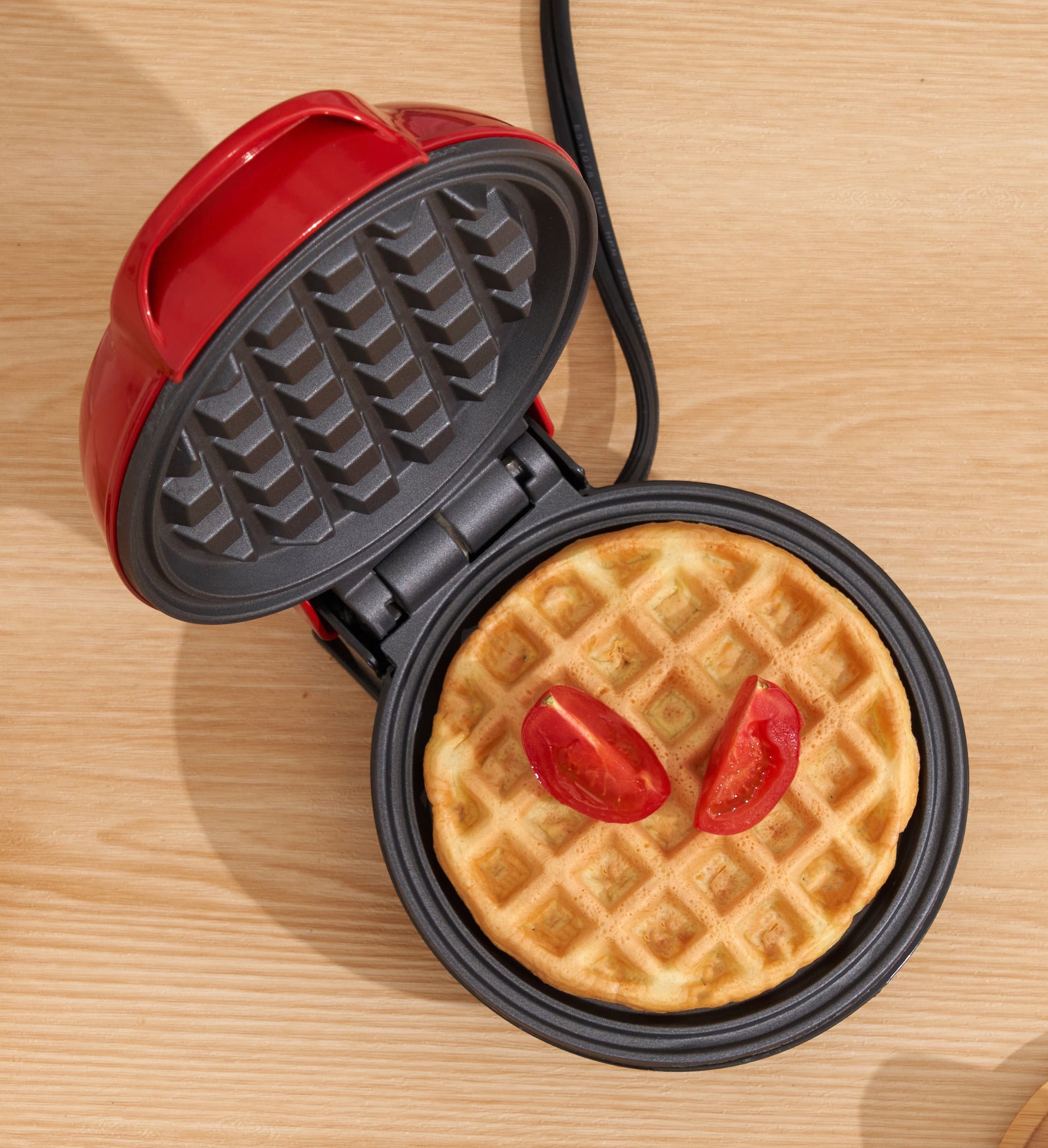 Uberappliance Mini Waffle Maker