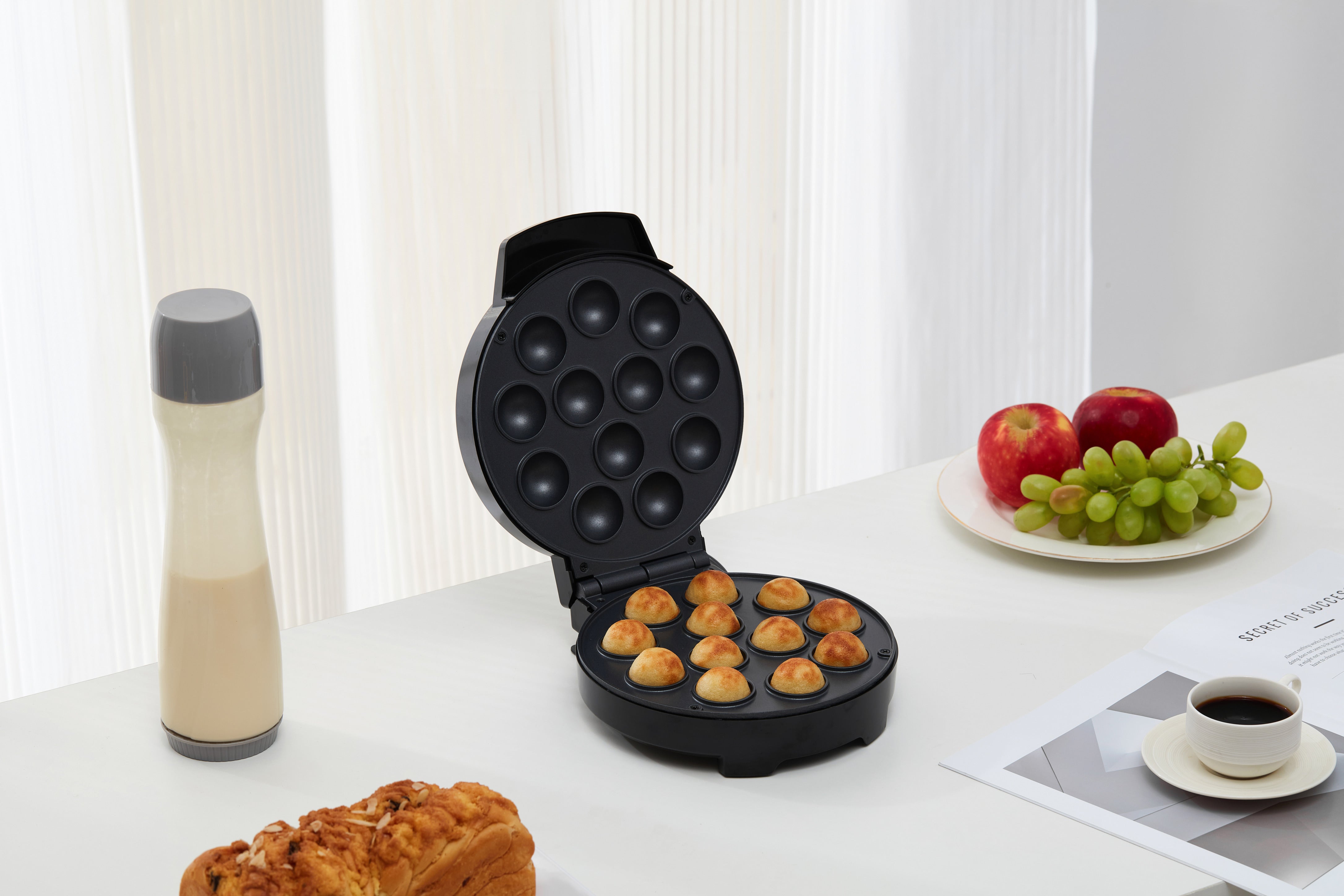Uberappliance Cake Pop Maker With Batter Dispenser